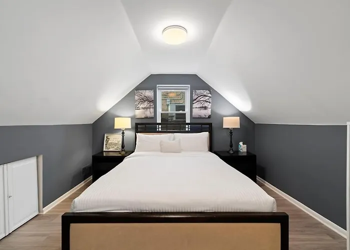 Holiday home New 2br W 3 Beds And Highspeed Internet